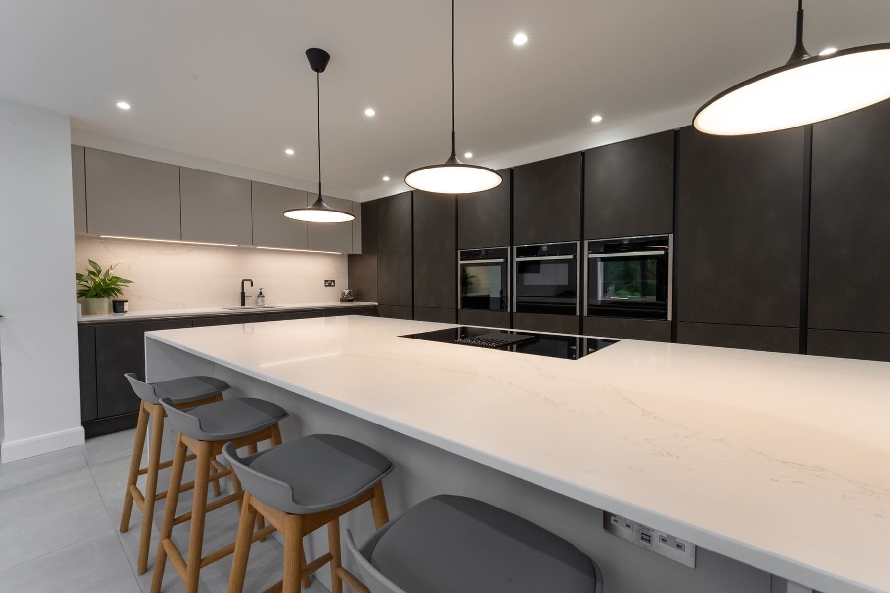 L10 | Square Kitchens, Chesterfield