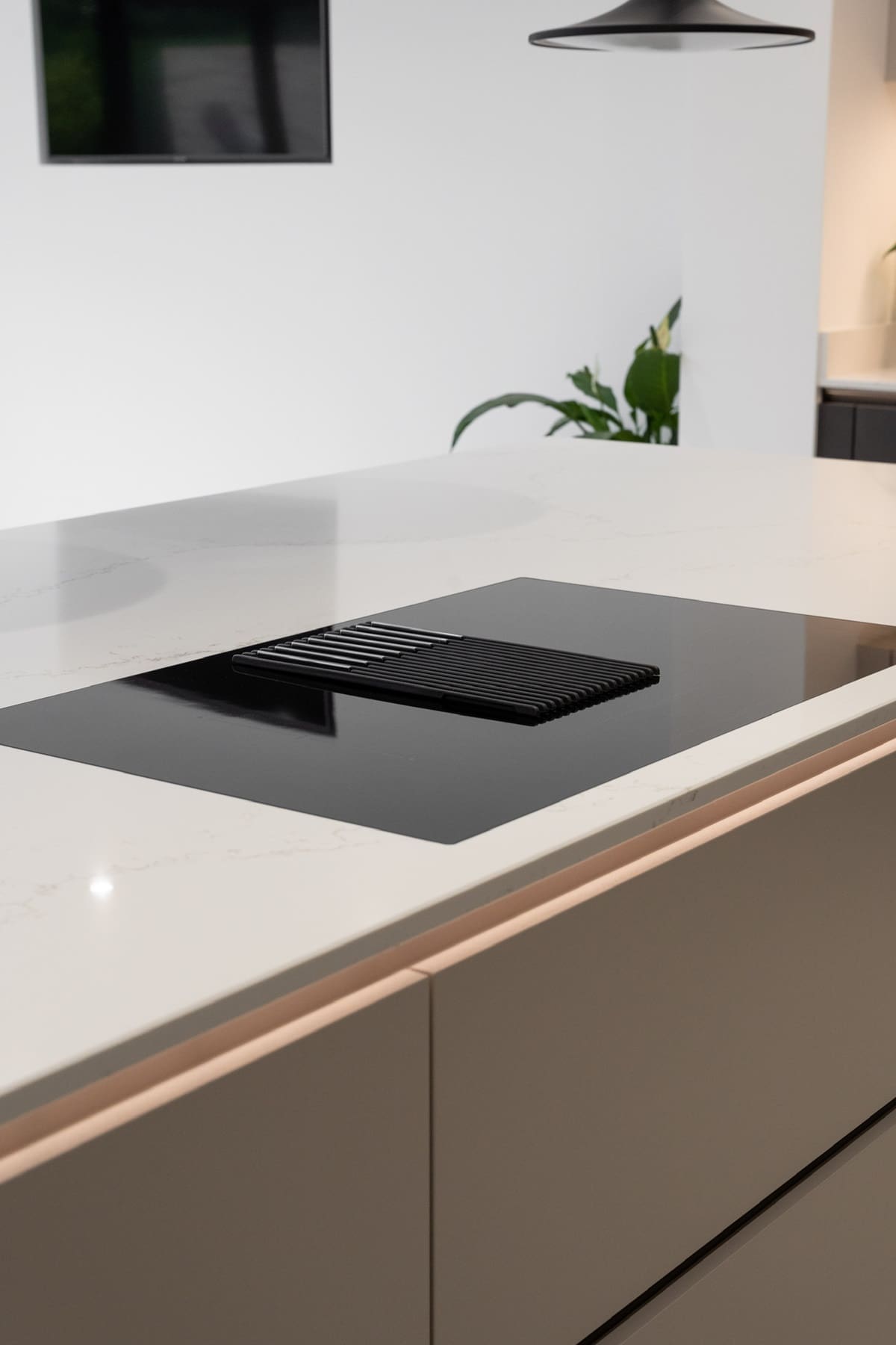 L12 | Square Kitchens, Chesterfield
