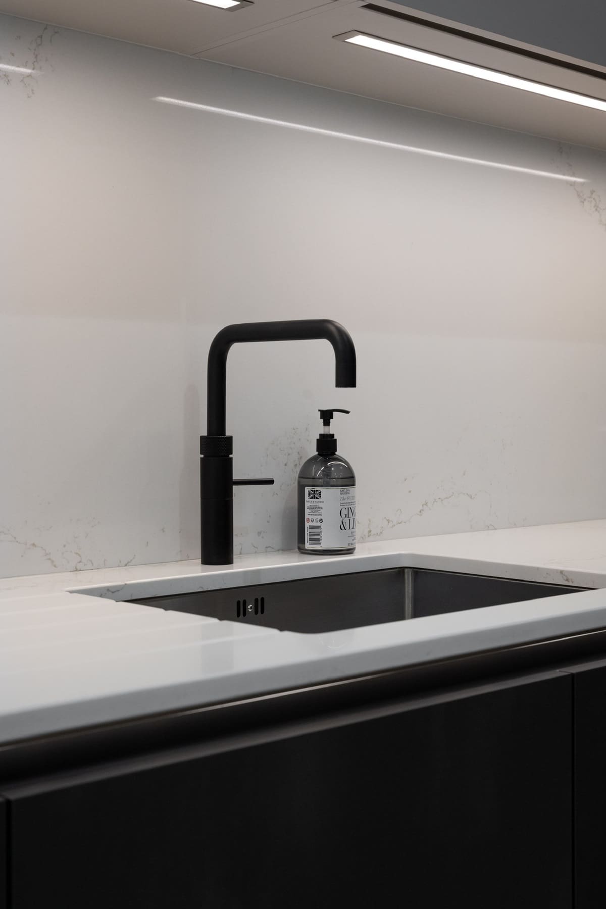 L13 | Square Kitchens, Chesterfield