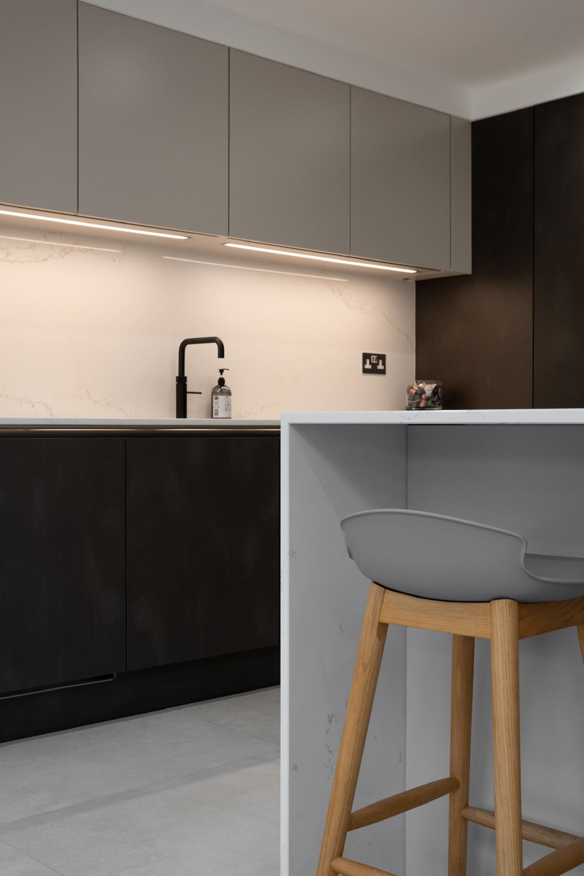 L19 | Square Kitchens, Chesterfield