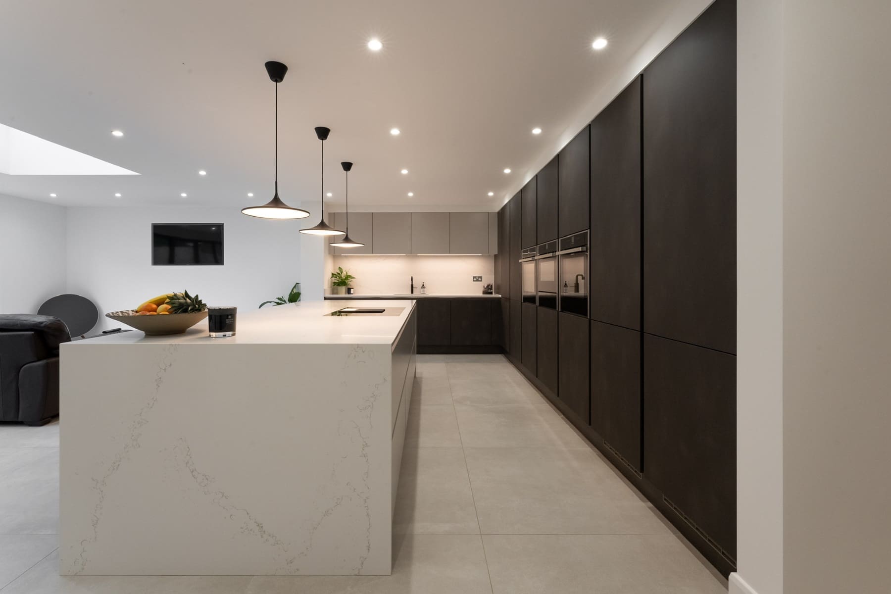 L4 | Square Kitchens, Chesterfield