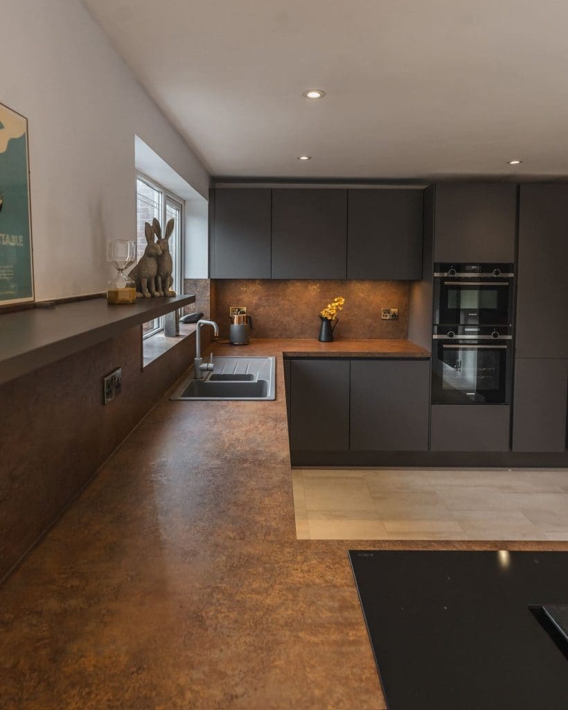 B10 | Square Kitchens, Chesterfield