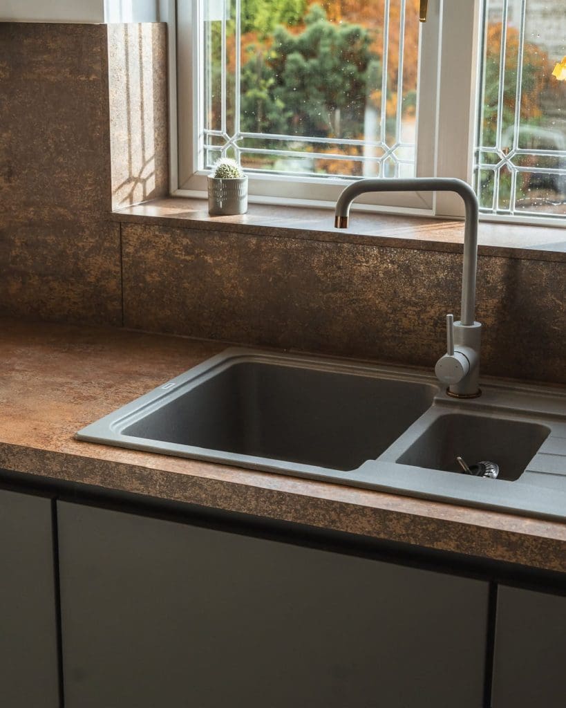 B14 | Square Kitchens, Chesterfield