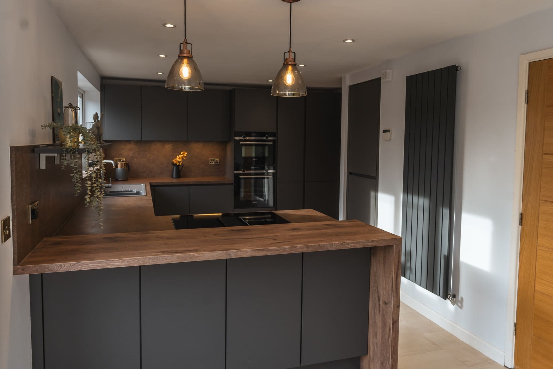 B3 | Square Kitchens, Chesterfield