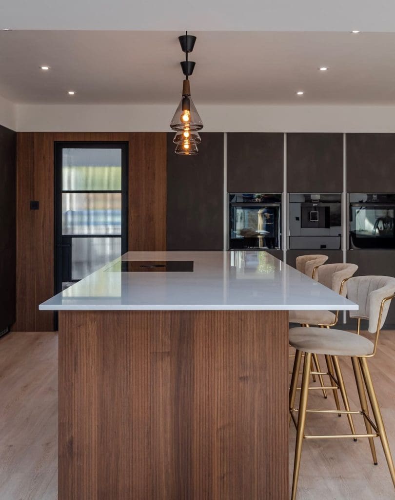 Bk16 | Square Kitchens, Chesterfield