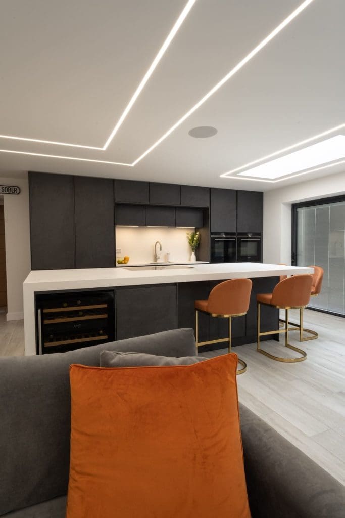 N11 | Square Kitchens, Chesterfield