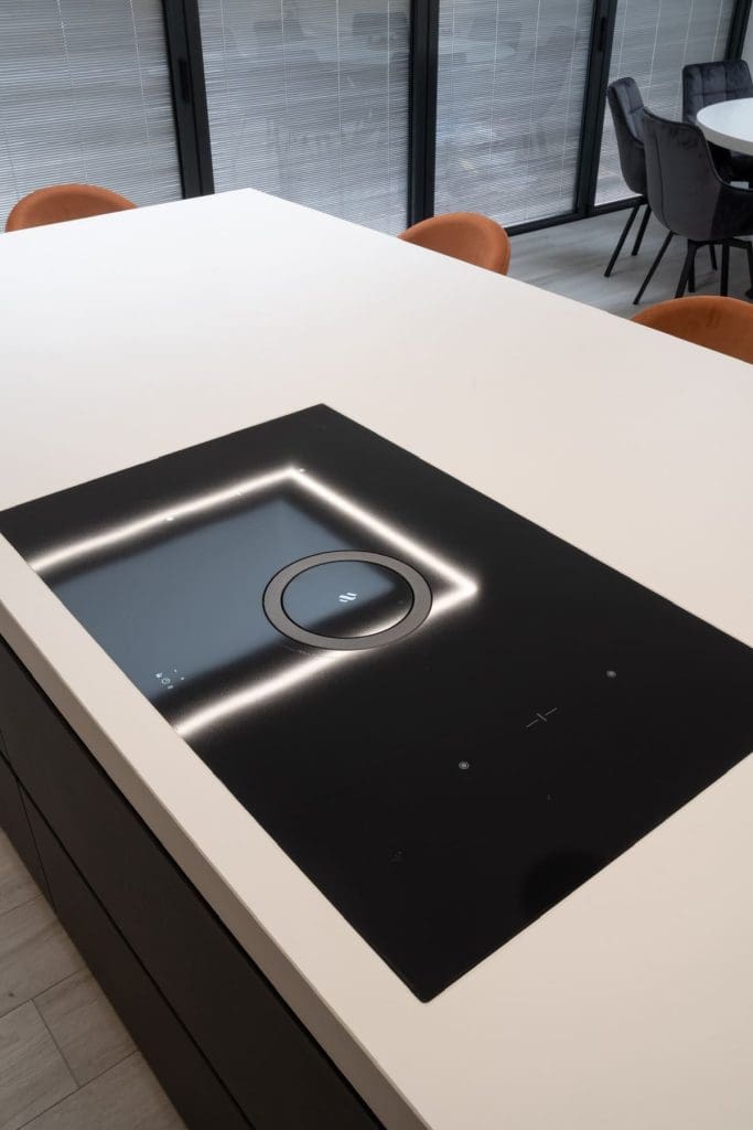 N13 | Square Kitchens, Chesterfield