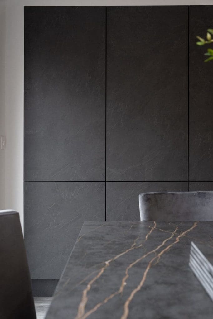 S10 | Square Kitchens, Chesterfield