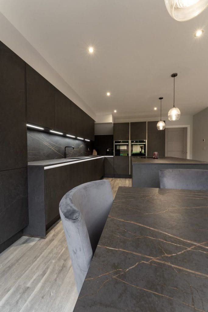 S4 | Square Kitchens, Chesterfield