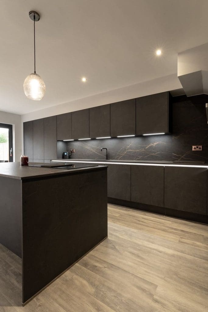 S9 | Square Kitchens, Chesterfield