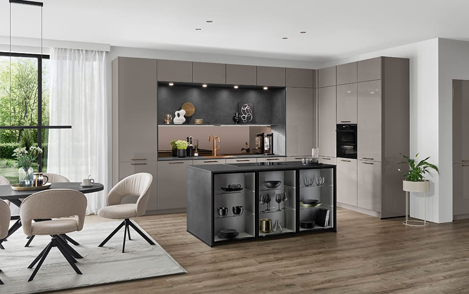 Neuheiten 26 Kuechen 957 599 31142 Novalux | Square Kitchens, Chesterfield