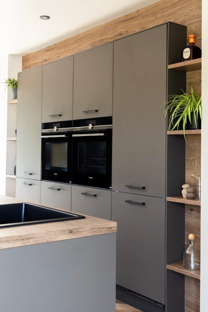 matt kitchens Chesterfield | Square Kitchens, Chesterfield
